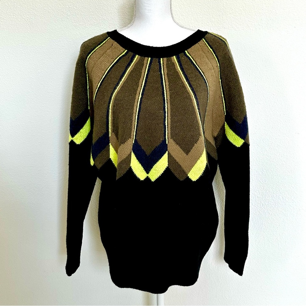 Lili Sidonio Sweater Size Large